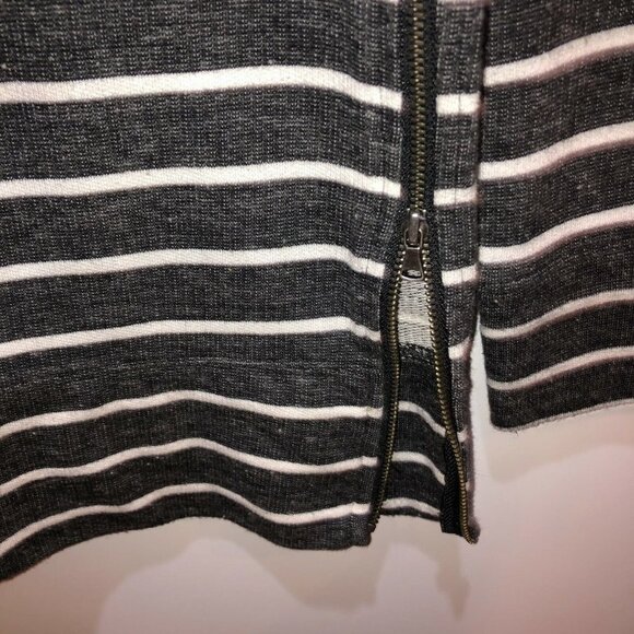 LOFT Outlet Womens Extra Small Gray Striped Round Neck Long Sleeve Shirt Top XS - Picture 5 of 8